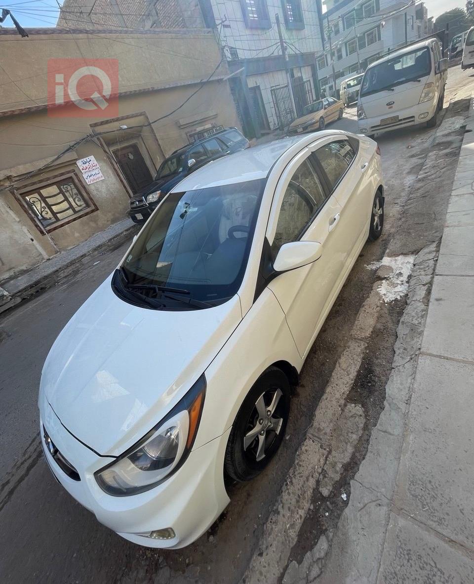 هیوندای ئەکسنت